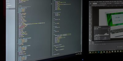 招标代理机构专员使用优质采平台同时管理多个客户的招标项目，专业代理服务场景